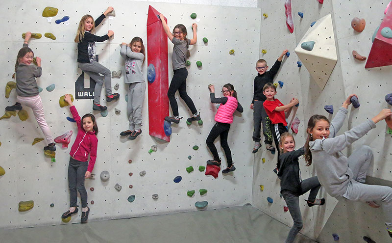 hueco escalade école scolaire