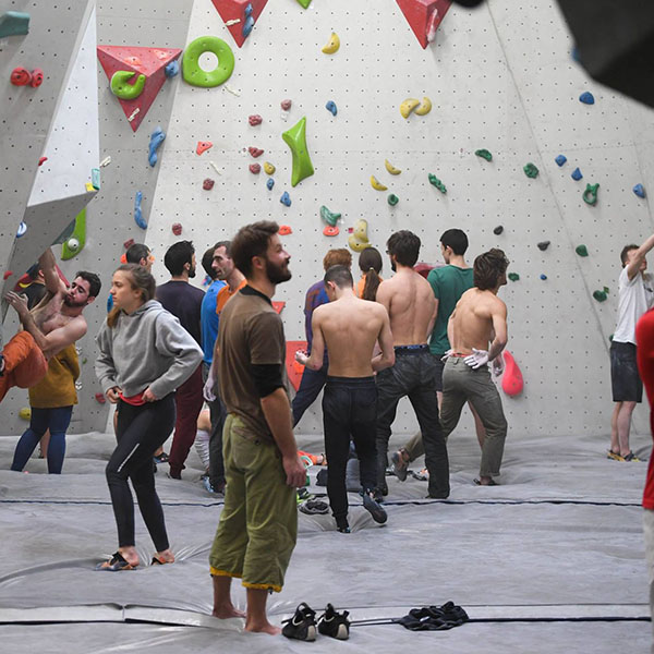 Hueco Zenith, salle d'escalade de bloc à Strasbourg