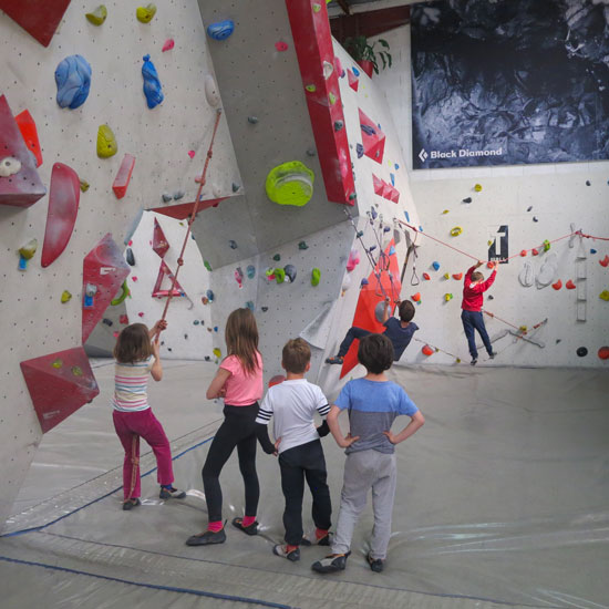 Stage d'escalade à Hueco pour les enfants